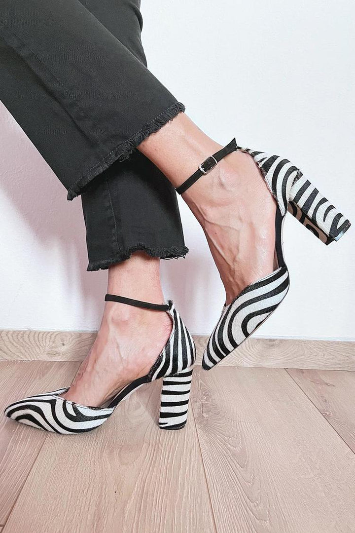 Ida™ | Talons à brides imprimés zèbre
