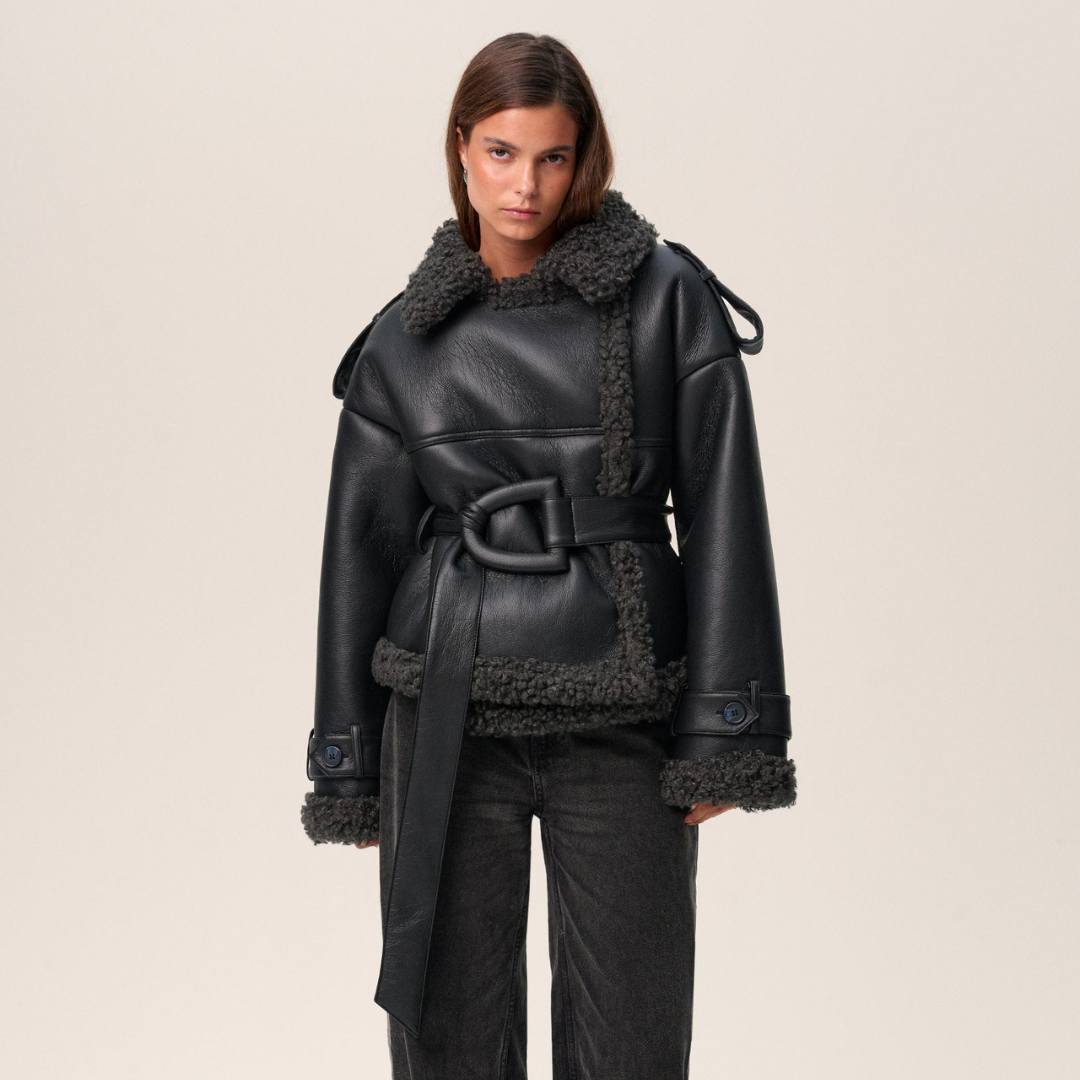 Eullie | Manteau en shearling ceinturé avec une élégance intemporelle