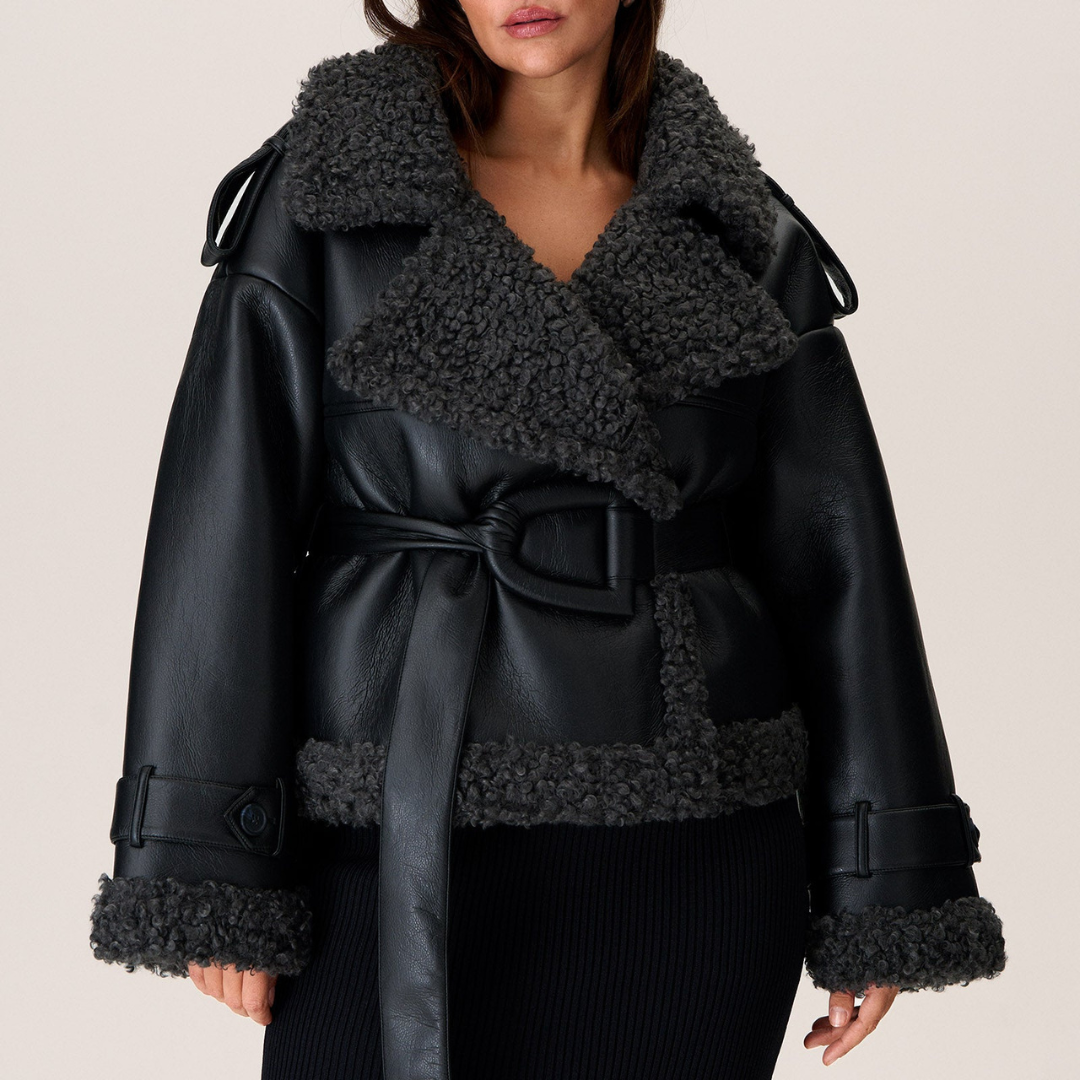 Eullie | Manteau en shearling ceinturé avec une élégance intemporelle
