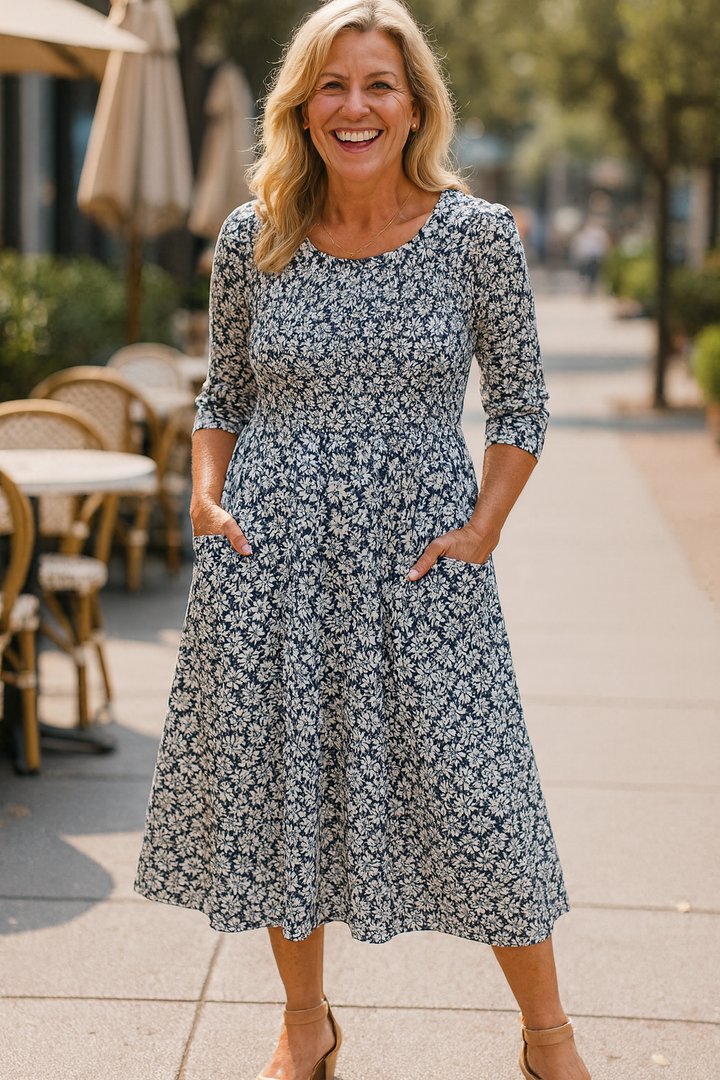 Jada™ | Robe midi trapèze à imprimé fleuri avec poches