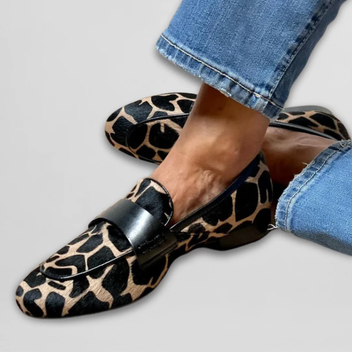 Sofia™ | Mocassins à motif animalier