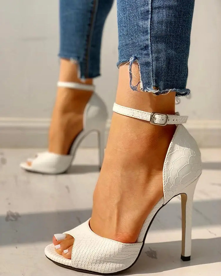 PLASIA | Talons Orthopédiques Élégants