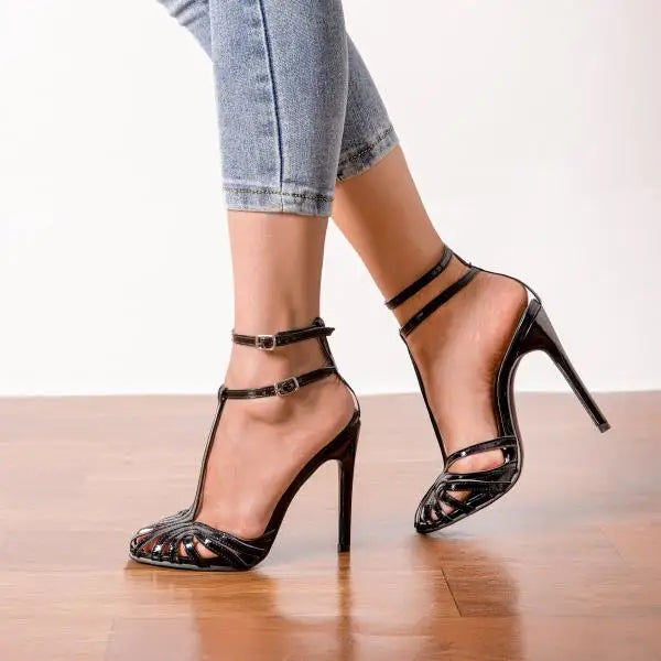 PLASIA | Talons Orthopédiques Élégants