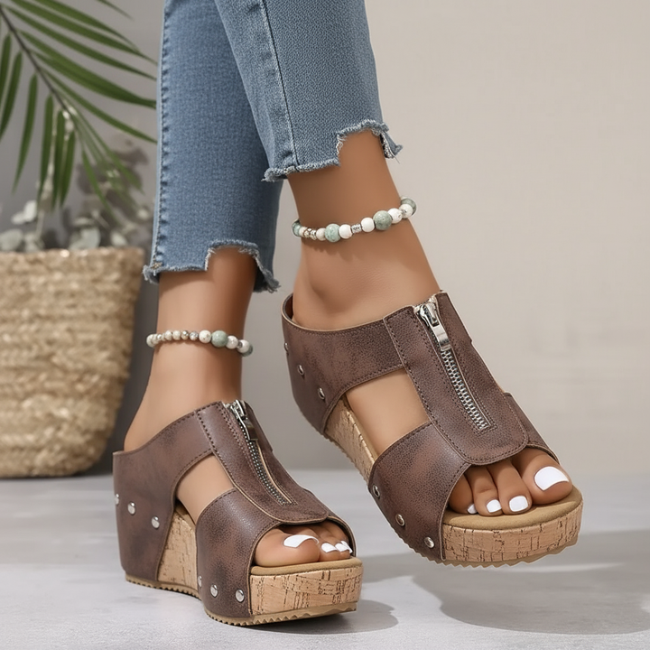 Gigi - Sandales à talons compensés élégantes