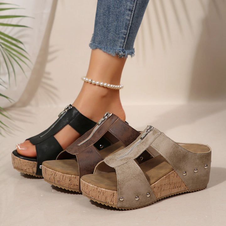 Gigi - Sandales à talons compensés élégantes