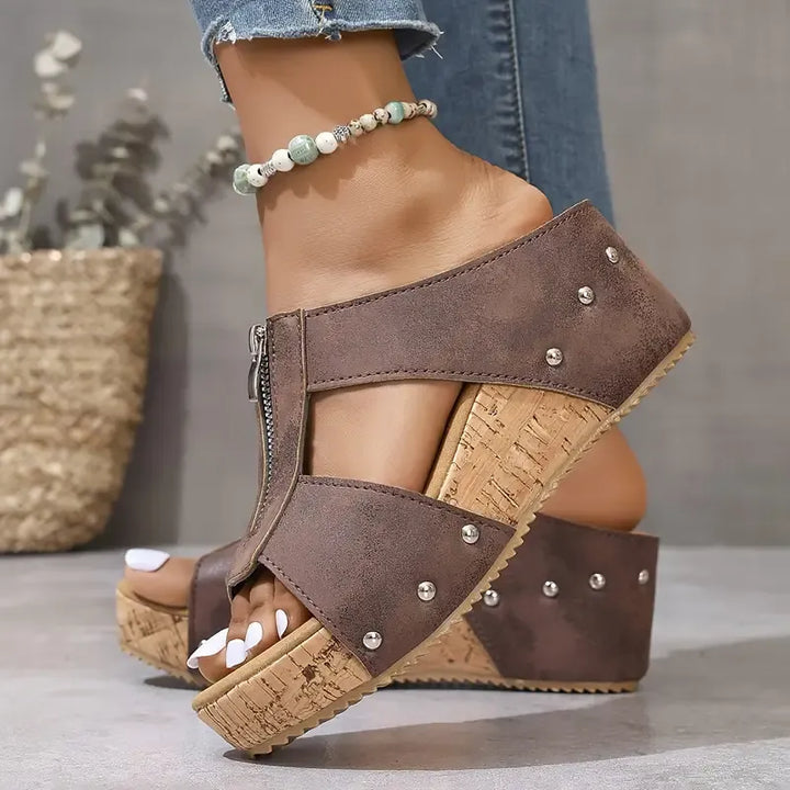 Gigi - Sandales à talons compensés élégantes